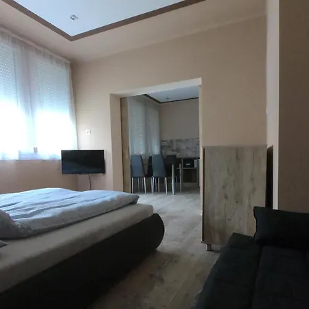 Dami Apartman Apartment Hajduszoboszlo Exterior photo