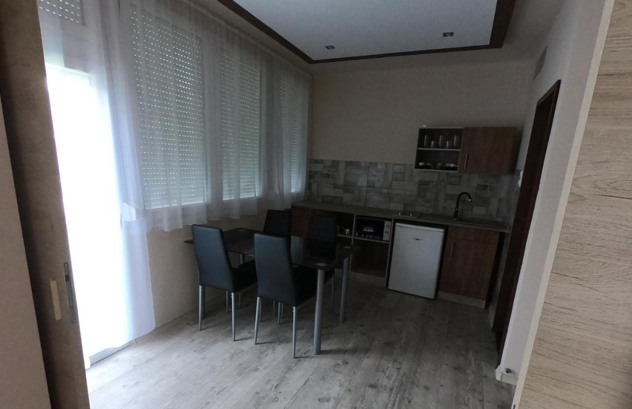 Dami Apartman *