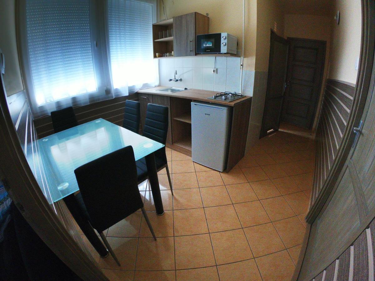 Apartment Dami Apartman