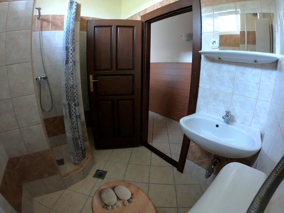Apartment Dami Apartman